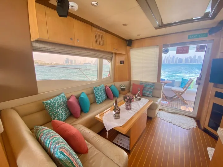 Elite 14 Majesty Vip 44ft — photo 8